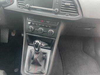 Seat Leon FR 2,0 tdi 135kw rok 2014 LED světla - 14