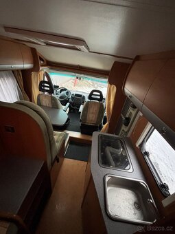 Obytný automobil Dethleffs Globebus 2 - 14