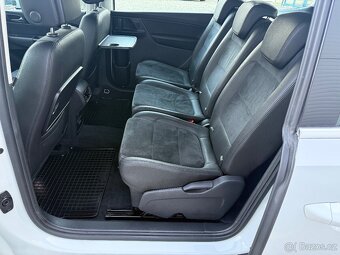 VW SHARAN 2.0 TDi DSG NAVI KAMERA WEBASTO TAŽNÉ 7 MÍST - 14