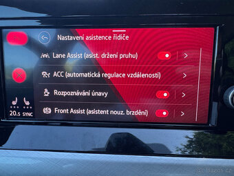 GOLF VIII 1.5TSI 96kW LIFE ACC KAMERA LED KOUPENO V ČR DPH - 14