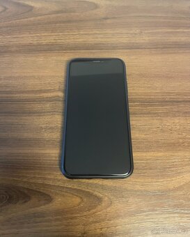 iPhone XS (256gb, baterie: 76%) - 14