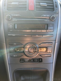 Toyota Auris 1,6 VVT-i 91 KW r.v.2009 bezin - LPG - 14