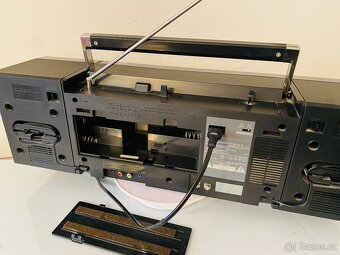 Radiomagnetofon Aiwa CA-25, 80.léta - 14