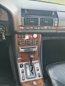 MERCEDES-BENZ  SE 300  1992  2 .maj - 14