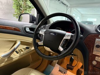 Ford Mondeo 2,3 i AUTOMAT TITAN BI-XEN NAVI VENTILACE VÝHŘEV - 14