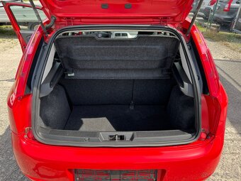 Fiat Grande Punto 1,4i 55kW 5dvř - 14