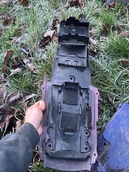 Prodam plasty na Suzuki Gsxr 1000 05-06 - 14