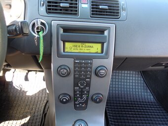 Volvo V50 1.6D 80kw(109hp) r.v.2/2010 - 14