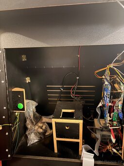 Arcade Automat herní automat Midway - 14