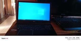 na prodej herní notebook - 14