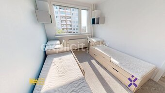 Pronájem bytu 3+1, 68 m2 - Zlín, ev.č. 02319 - 14