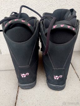 Dívčí snowboard NITRO FATE, 138 cm + boty - 14