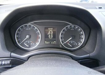 Škoda Octavia 2.0TDi CZ,Laurin a Klement,2x nafta manuál - 14