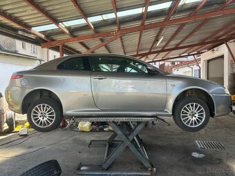 Alfa Romeo Gt 1.9 jtd 110kw - 14