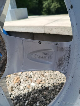 Litá kola Dezent 16" - 14