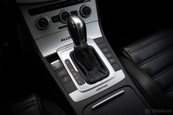 Volkswagen Passat Alltrack 2.0TDi DSG 130kw 4x4 webasto led - 14