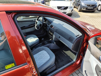 Škoda Fabia 1,4i 16V 74KW 1.MAJ EL.ŠÍBR SERVIS NOVÉ ČR 2002 - 14