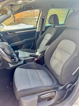 ŠKODA SUPERB II 2.0 TDI ELEGANCE COMBI - 14