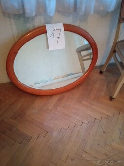 Starožitný nábytek - 14