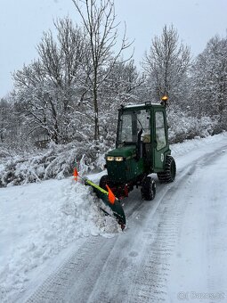 John deere 430 zahradní traktor - 14