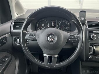 Volkswagen Touran 2,0 TDi 7 MÍSTNÉ  Comfortline BlueMotion - 14