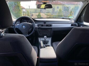 BMW E90 318d - 14