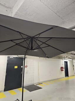 Zahradní slunečník šedý 250cm x 250cm nový - 14
