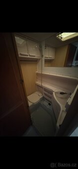 Karavan hobby 495 - 14