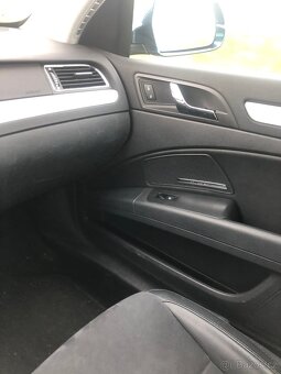 Škoda Superb combi 2.0TDI 125kw, DSG+F1, Elegance - 14