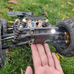 RC auto JLB 21101 4x4 Truggy READY-TO-RUN sada - 14