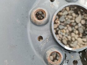 Sada originálníc 16" plechových disků BMW 5x120 + zimní pne - 14