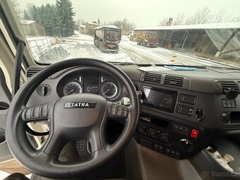 Tatra Phoenix tahač 6x6 traktor - 14