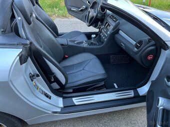 Mercedes-Benz SLK 200 Kompressor cabrio - 2004 - dovoz D - 14