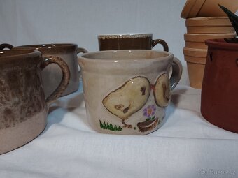 Keramické hrnky a kvěnitáče - 14