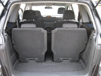 Opel Zafira B 1,8 NAVIGACE 2x kola serv. kniha Nové rozvody - 14