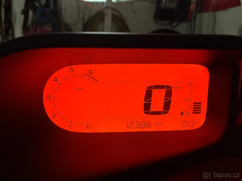 Citroën C3 Picasso 1.4i , 70 kW benzín, 2011, 1. majitel - 14
