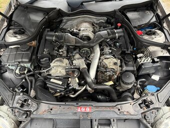 // Mercedes CLK 320cdi 165kw Facelift //DÍLY - 14