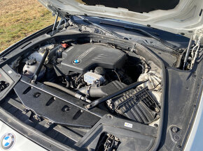 BMW 528i XDrive+Digiklima+Alu.kola+Kůže - 14