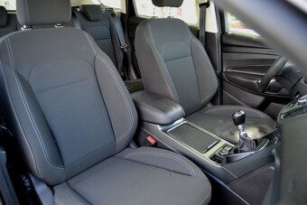 Ford Kuga 2.0 TDCi 110kW Cool&Connect 4x4 TOP STAV - 14