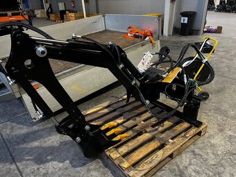 Smykový nakladač TUR N520 / N525 - 14