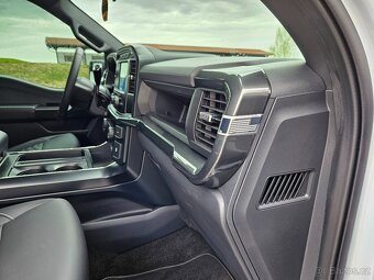 Ford F150  XLT 5.0 V8 4x4 Raptor paket r.v.2022 - 14