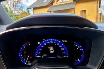 Corolla TS 2.0 135KW hybrid Comfort + AT, 2021, 79tkm, Cebia - 14