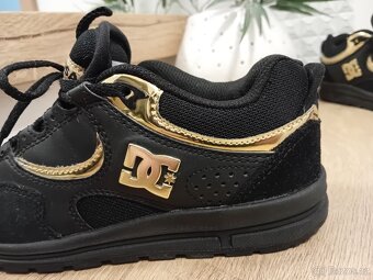 DC dámské tenisky vel. 37/37,5 kožené - 14