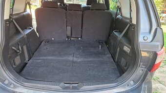 Mazda 5 - 14