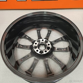Alu kola Renault Scenic 6,5Jx20'' , 5x114,3 ET33 - 14