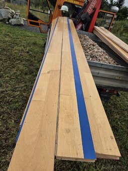 Prodám parketovou zatěžovou podlahu Junckers industrier (l - 14