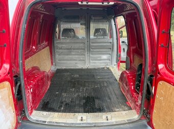 VW Caddy 2.0 SDI, 51kW, ČR naj. 177 tis km - 14