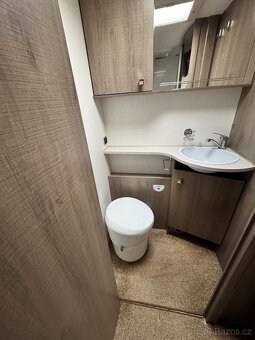 Pilote Essentiel G740, původ ČR - 14