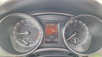 Škoda Superb 2.0 TDi 125 kW - 14