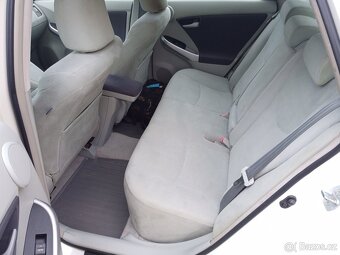 Toyota Prius - 14